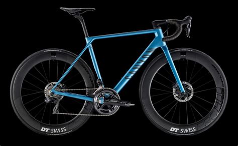 Canyon Ultimate CF SLX Disc 9.0 Di2 in 2023 | Triathlon bike, Canyon bicycle, Canyon bike