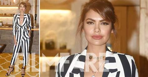 So Hot Esha Gupta Is Hard To Miss In This Attention Grabbing Look Filmfare