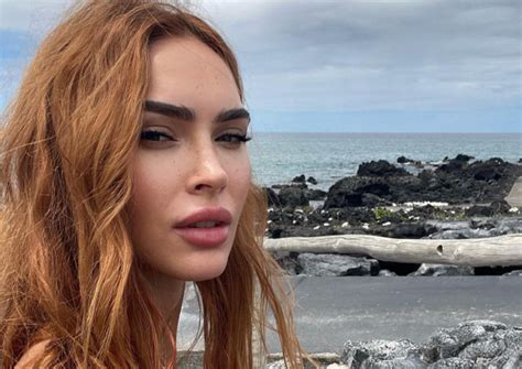 Megan Fox Break The Internet With Her Thickness In A Tiny Sexy Bikini Page Of