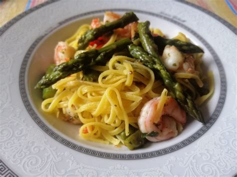 Tagliolini All Uovo Mazzancolle E Asparagi Le Mie Loverie