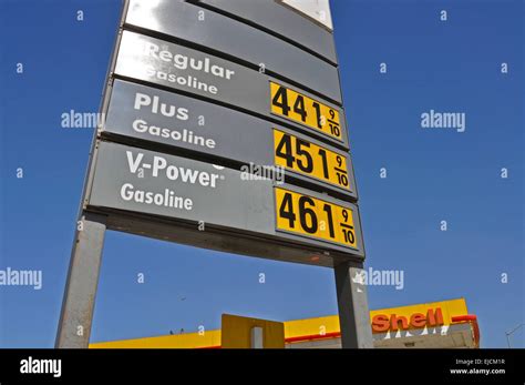 Shell Station California Hi Res Stock Photography And Images Alamy