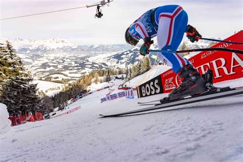 Ski Alpin Sarrazin S Impose Sur La Descente De Kitzb Hel Une Premi Re