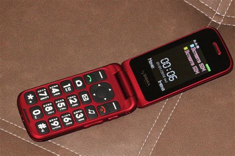 Лучший телефон для пенсионеров: Sigma Mobile Comfort 50 Slim