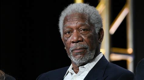 La Voz De Morgan Freeman Tiñó De Emoción La Presentación De Hillary