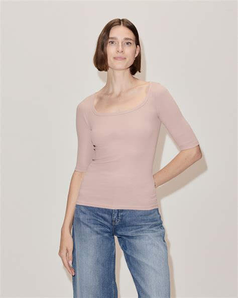 The Luxe Micro Rib Scoop Neck Tee Dusty Rose Everlane