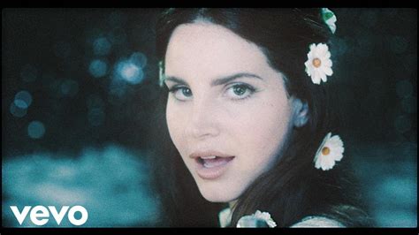 ¡el Retorno Del Rey Lana Estrena Su Nueva Canción Love ¡muy