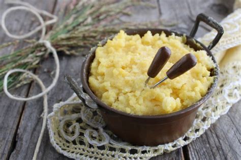 Come Si Fa La Polenta Perfetta I Consigli Per Farla In Casa