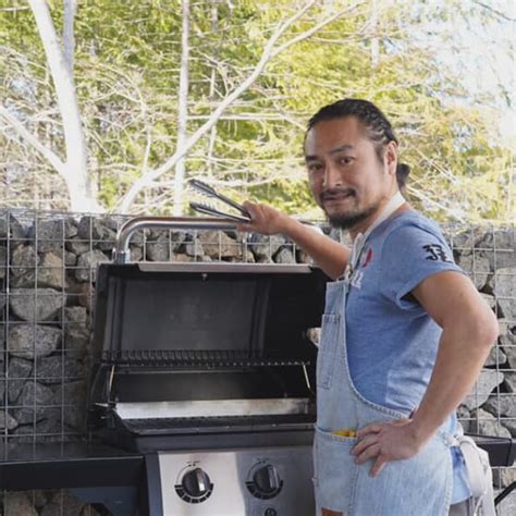 bbq entertainment private chef bbq master  dinner official lux