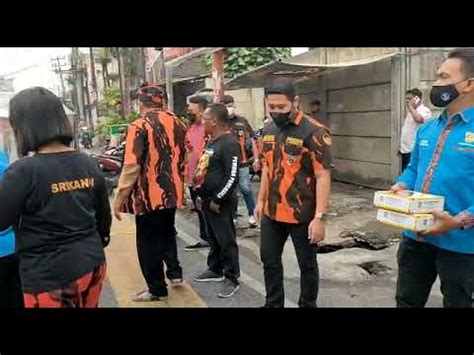 Pac Pp Medan Area Bagikan Nasi Kotak Kepada Abang Beca Dan Abang