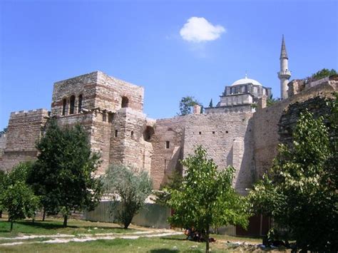 Os Melhores Passeios E Ingressos Muralhas Da Cidade De Istambul