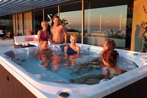 The Pros And Cons Of Salt Water Hot Tubs Salt Water Sanitation Systems