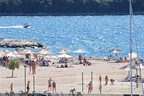 Fkk Strand Valalta Bei Rovinj Kroatien Strandf Hrer Kroati De