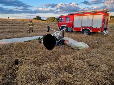 Tragiczny wypadek motolotni na Podlasiu Dwie osoby nie żyją ZDJĘCIA