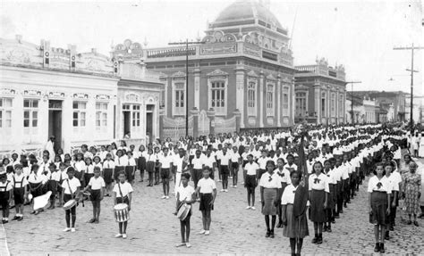 Modos de Fazer Educação na Bahia