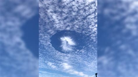 Fall Hole Punch Clouds Seen Across The Bay Area Abc7 San Francisco