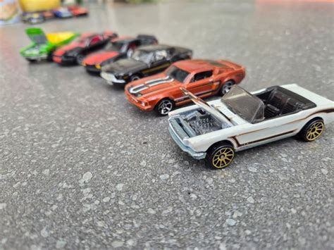 Ford Mustang von Hot Wheels Gebraucht in Oberbuchsiten für CHF mit Lieferung auf