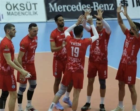 Develi Alanya Ya Puan Vermedi Voleybolunsesi