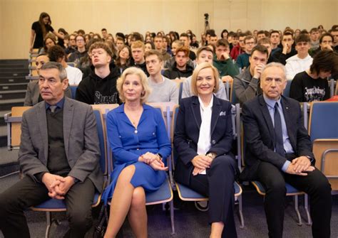 Rusza program dziś uczeń jutro student