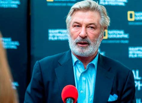 Alec Baldwin podría enfrentar nuevos cargos por disparo involuntario en