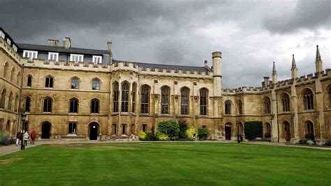 10 oldest universities in the world - Top Tens