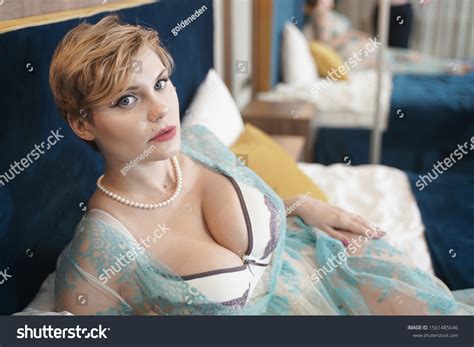 Sexy Blonde Plus Size Short Hair Stock Photo 1561485646 Shutterstock