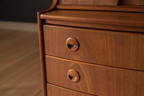 Drivers are praising the way the ionia secretary of state handles renewals 8