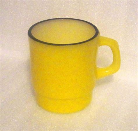 Coffee Mug Fire King Yellow Black Rim Stackable Rare Handle Vintage Oos