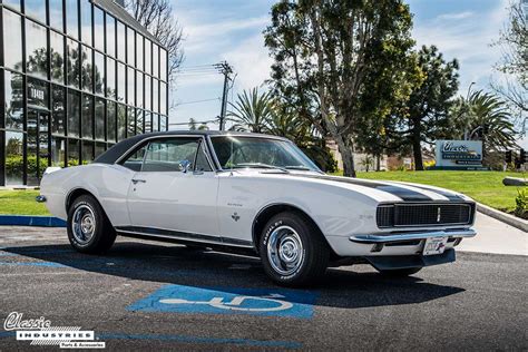 1967 Camaro RS - Simple Elegance