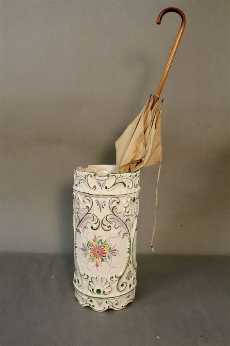 Proantic Porte Parapluie En Faience Décorée