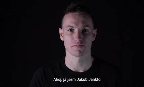 Un Ex Giocatore Di A Fa Coming Out Sono Gay Basta Nascondersi