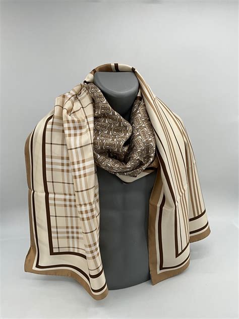 Burberry Majestueuse Tb Archives Cm Scarf Catawiki