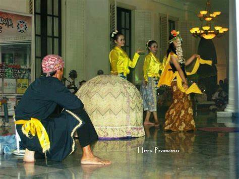 5 Tari Tradisional Khas Banyumas