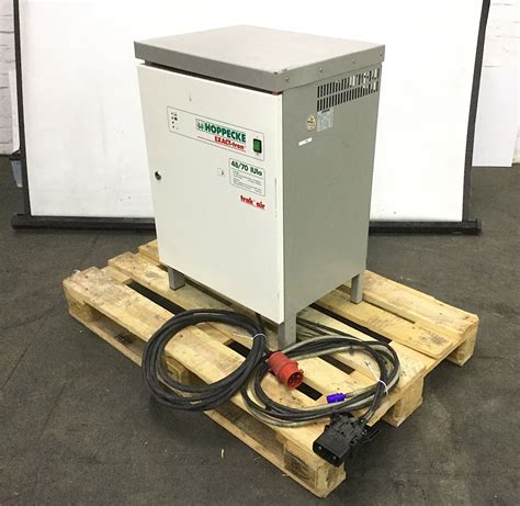 Hoppecke Exact tron D400 G48 70 B F4FR Ladegerät für Pb Batterien