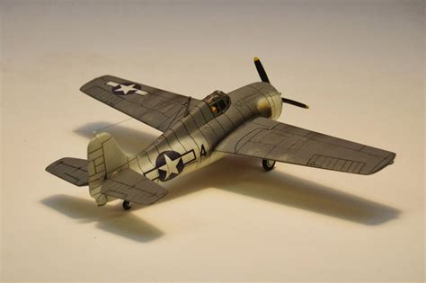 Plastic Modeler S Workshop Academy Grumman F4F 4 1 72nd Scale Wildcat