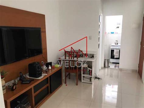 Apartamento Na Rua Bento Lisboa 1 Catete Em Rio De Janeiro Por R