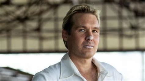 First pics of Melbourne actor who plays Shane Warne in upcoming biopic ...