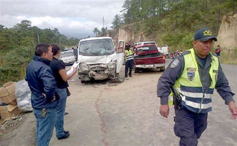 Reportan Tres Muertos Y Siete Heridos Tras Accidente Vial