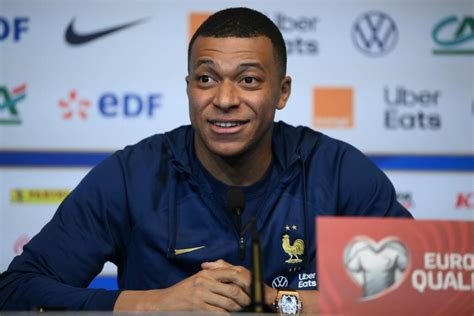 Francia Mbappé è il nuovo Capitano Capisco la delusione di Griezmann