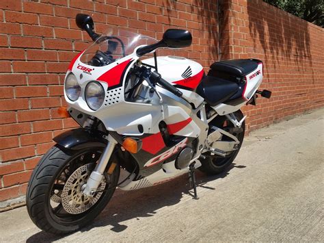 2nd Year But Still Classic 1994 Honda Cbr 900rrfireblade Rare Sportbikesforsale