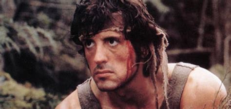 Sylvester Stallone nega que vai participar de continuação de Rambo na