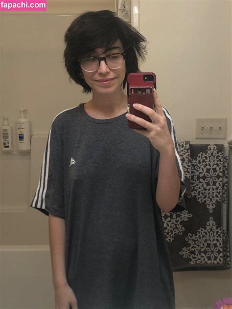 Leez Leez Leezcast Leaked Nude Photo From OnlyFans