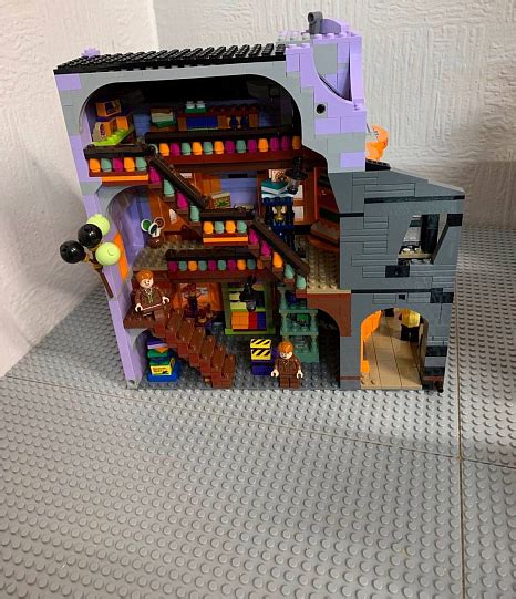 Конструктор LEGO Harry Potter (Гарри Поттер) 75978 Косой переулок ...
