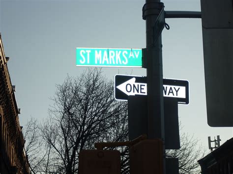 St Marks Ave | Highway Signs