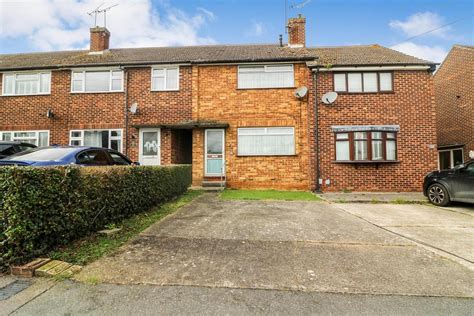 St Anthonys Drive Chelmsford 2 Bed Terraced House For Sale £275000