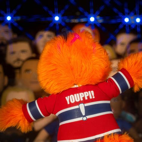 Bleacher Creatures Montreal Canadiens Mascot Youppi 10" Plush Figure ...