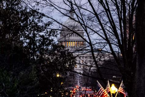 Us House Passes Bill Averts Shutdown