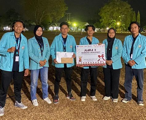 Mahasiswa Teknik Elektro Yang Tergabung Dalam Tim Bengawan Uv Uns