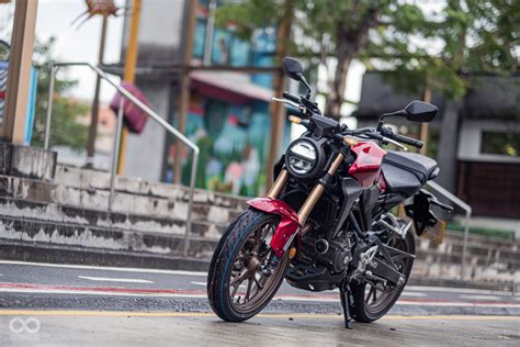 檔顯、滑離，新手更友善！2022 Honda Cb300r Supermoto8