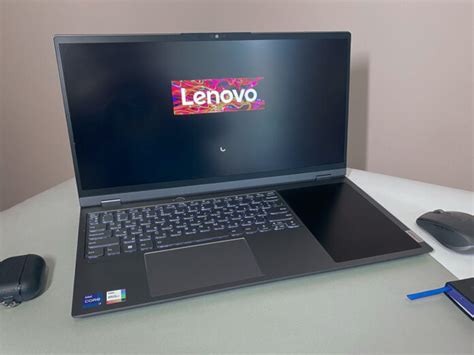 Обзор ноутбука Lenovo ThinkBook Plus Gen 3 - Root-Nation.com