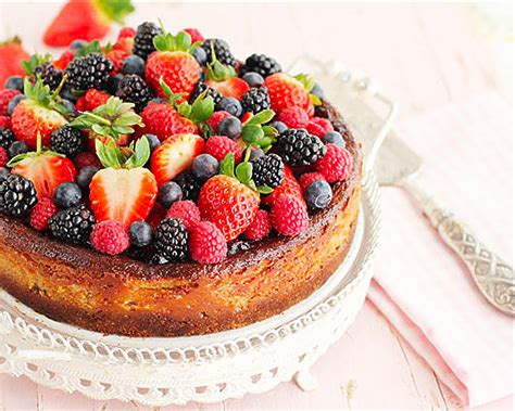 Tarta De Queso Y Chocolate Blanco Al Horno Con Frutos Rojos Pequerecetas